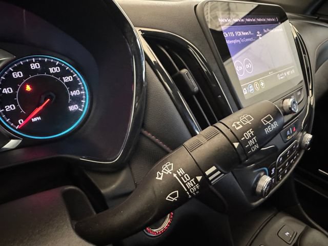 Used 2023 Chevrolet Equinox RS w/ RS Leather Package FWD image 12