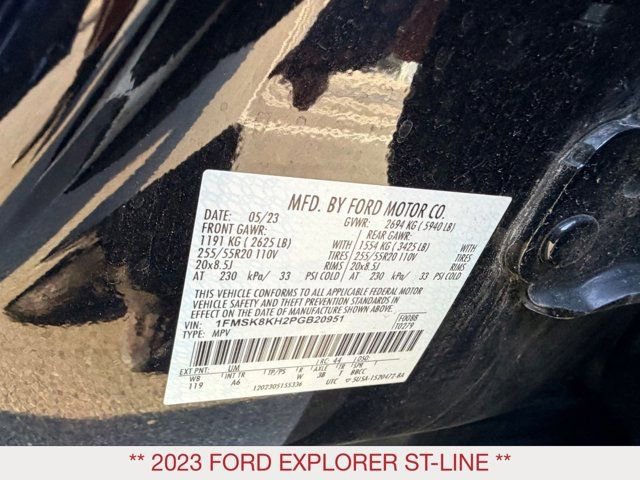 Used 2023 Ford Explorer ST-Line image 25