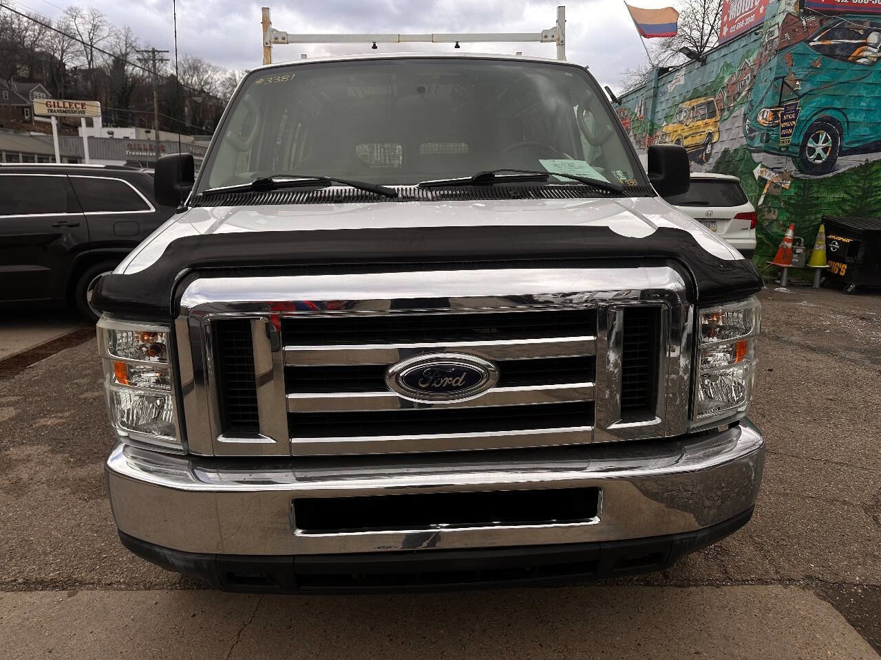 Used 2012 Ford E-250 and Econoline 250 w/ PWR Group image 2