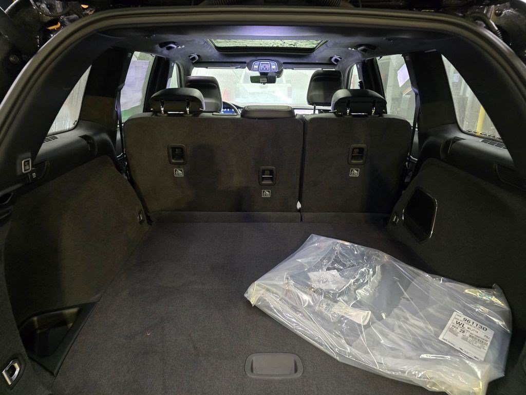 New 2026 Jeep Grand Cherokee Summit w/ Obsidian Package AWD/4WD image 40