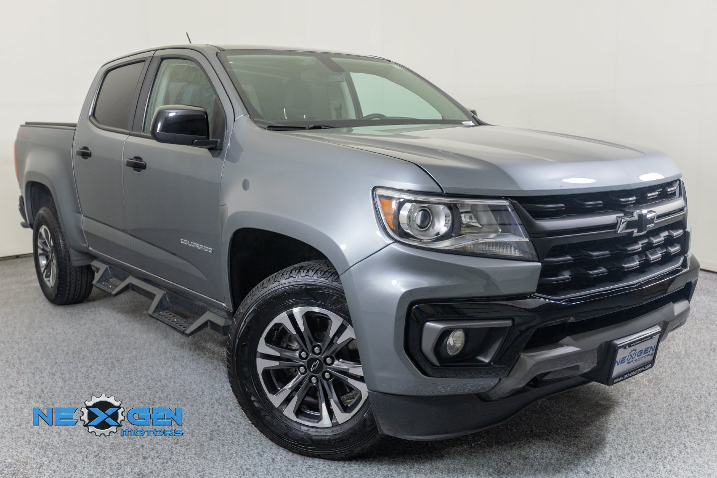 Used 2022 Chevrolet Colorado Z71 AWD/4WD image 1