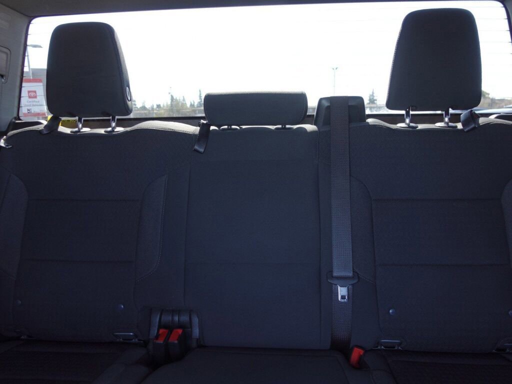 Used 2023 Chevrolet Silverado 1500 Custom image 16