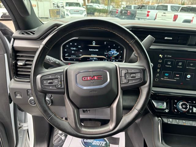 Used 2024 GMC Sierra 2500 AT4 w/ AT4 Premium Plus Package image 16