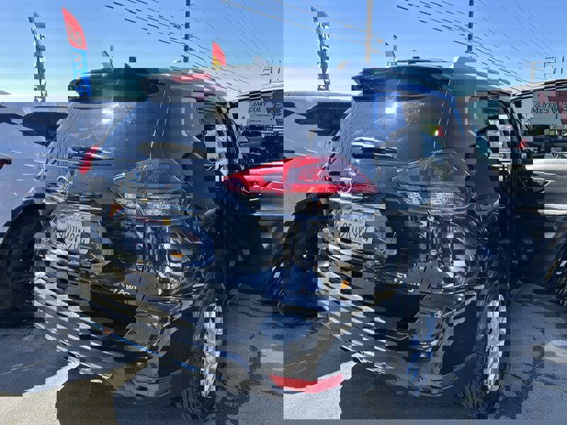 Used 2019 Nissan Rogue SV image 8