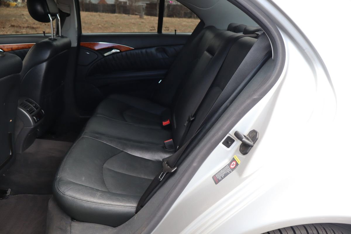 Used 2005 Mercedes-Benz E 500 4MATIC image 20