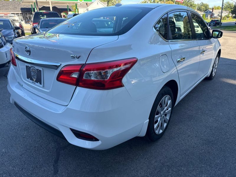 Used 2017 Nissan Sentra SV FWD image 5