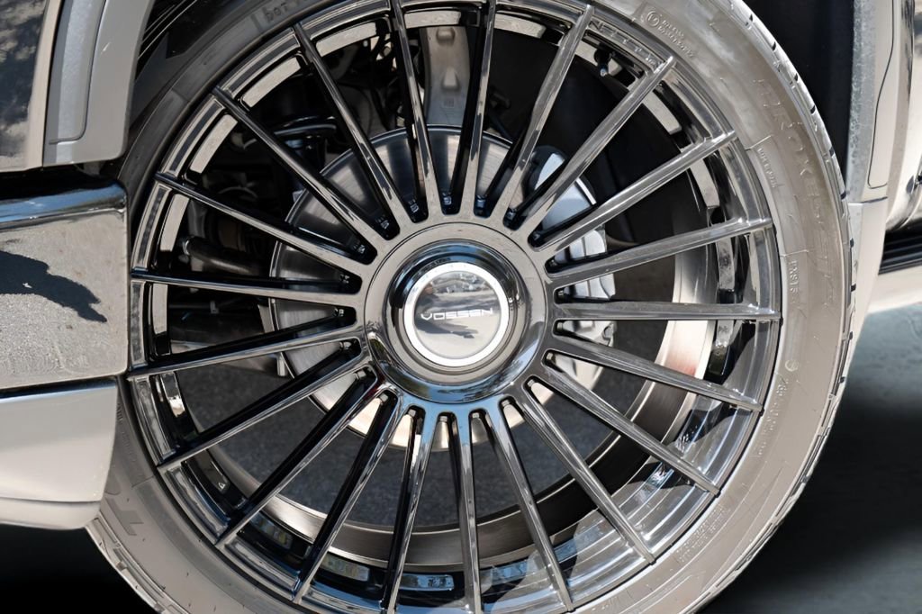 New 2026 GMC Sierra 1500 Denali w/ Denali Reserve Package image 2