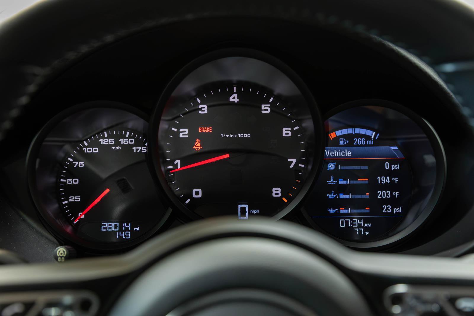 Used 2018 Porsche 718 Cayman RWD image 83