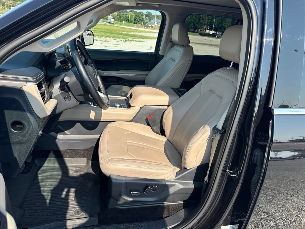 Used 2022 Ford Expedition Limited AWD/4WD image 23