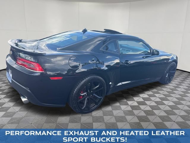 Used 2015 Chevrolet Camaro SS w/ SS Performance Package RWD image 5