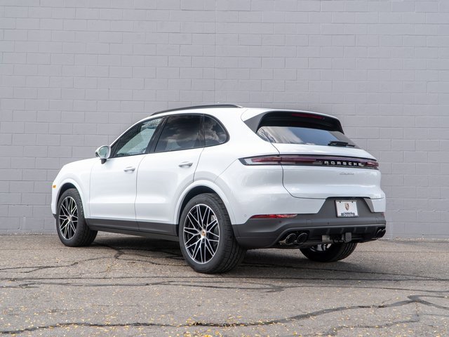 New 2026 Porsche Cayenne image 3