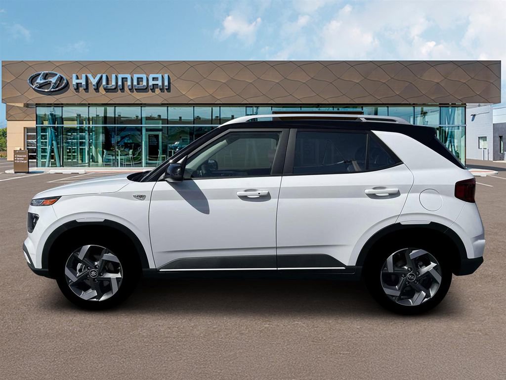 New 2026 Hyundai Venue SEL FWD image 4