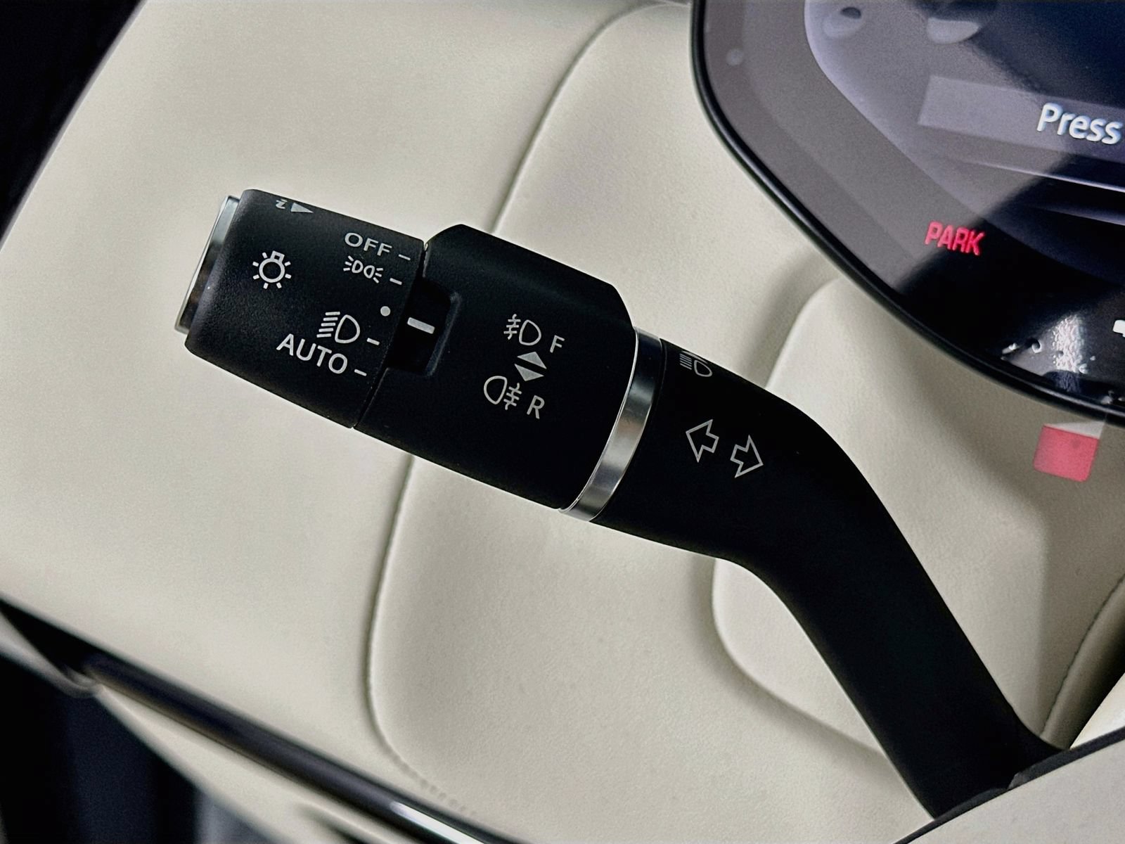 New 2026 Land Rover Range Rover SE AWD/4WD image 20