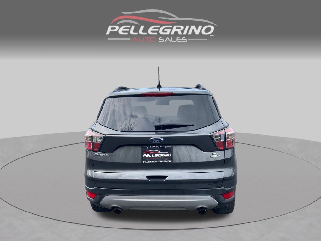 Used 2017 Ford Escape SE w/ SE Leather Comfort Package AWD/4WD image 6