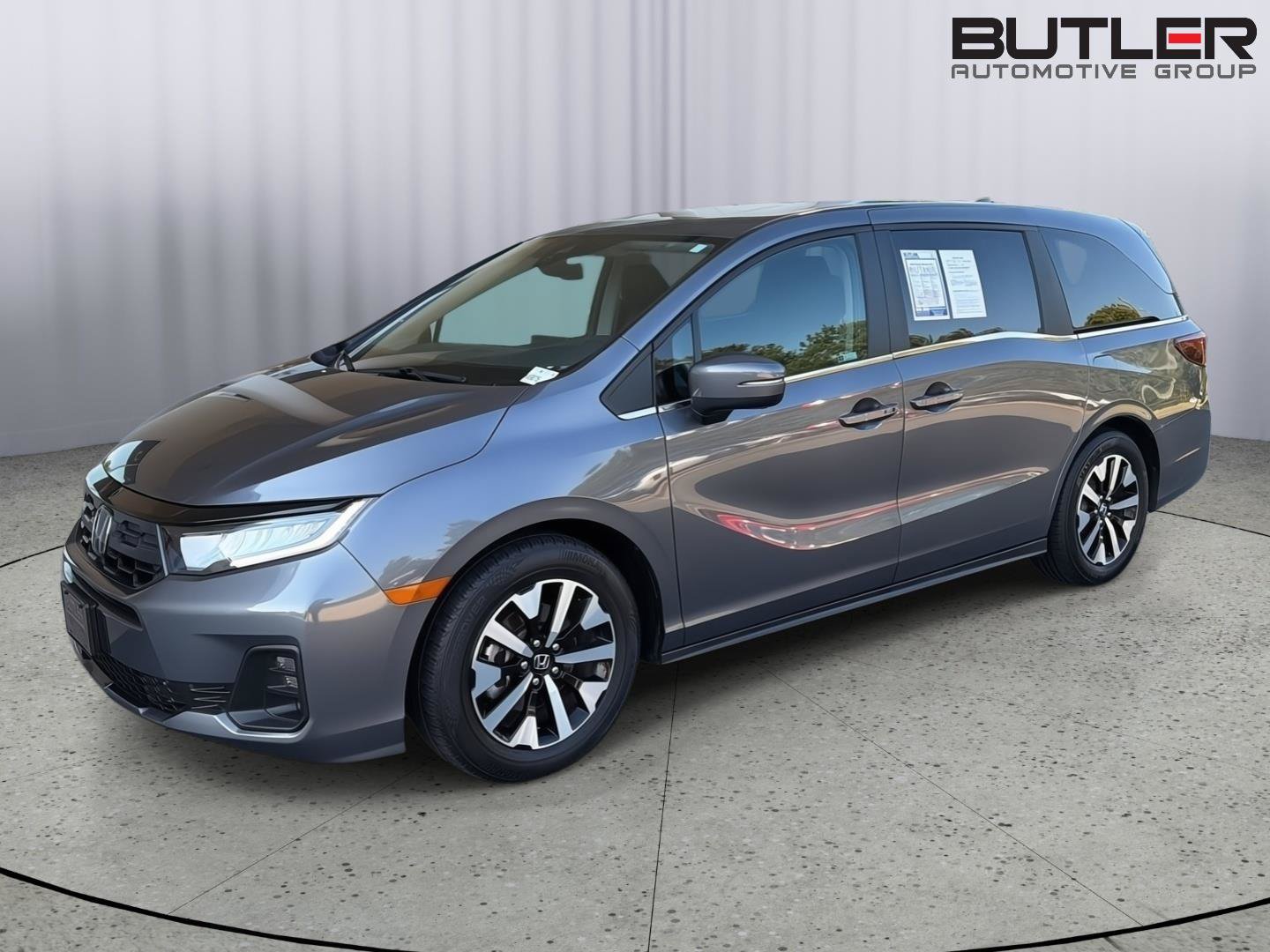 Used 2025 Honda Odyssey EX-L image 1