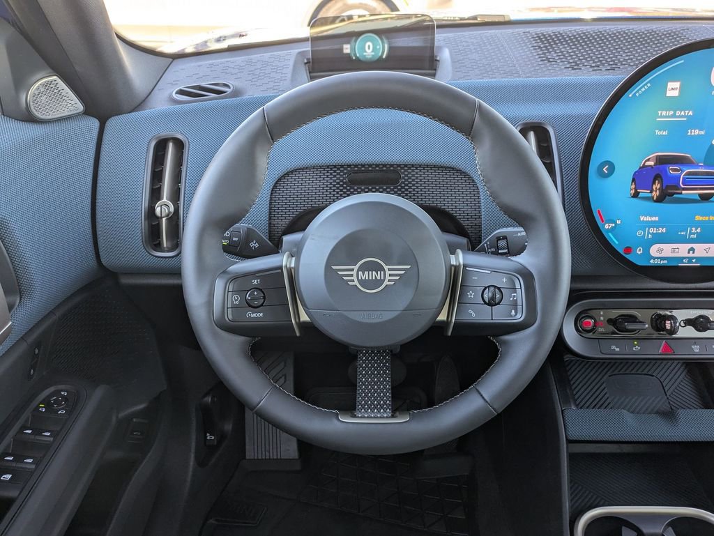 Used 2025 MINI Cooper Countryman S w/ Comfort Package Max image 21