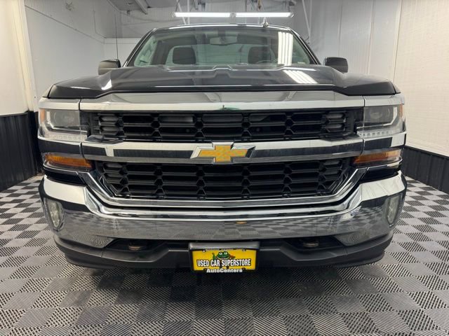 Used 2016 Chevrolet Silverado 1500 LT w/ LT Convenience Package AWD/4WD image 2