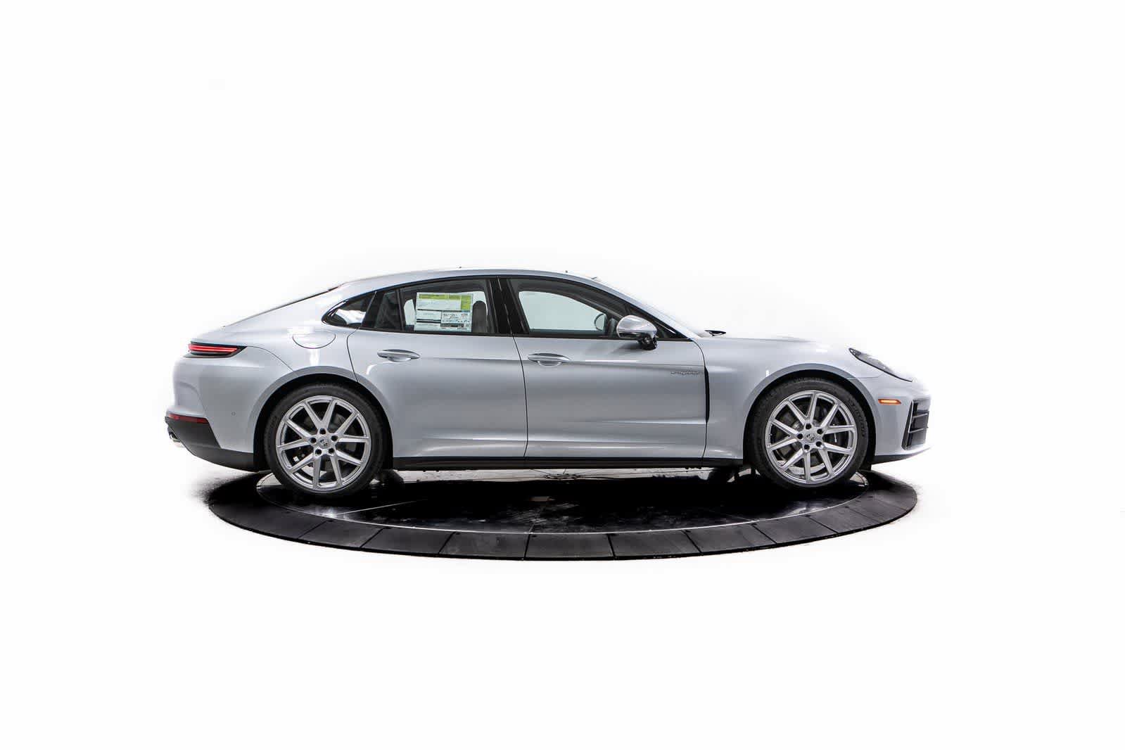 New 2026 Porsche Panamera 4 AWD/4WD image 8