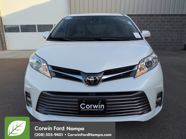 Used 2020 Toyota Sienna XLE w/ XLE Navigation Package AWD/4WD image 8