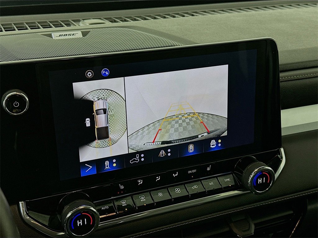 Used 2024 Chevrolet Colorado LT w/ LT Convenience Package III image 20