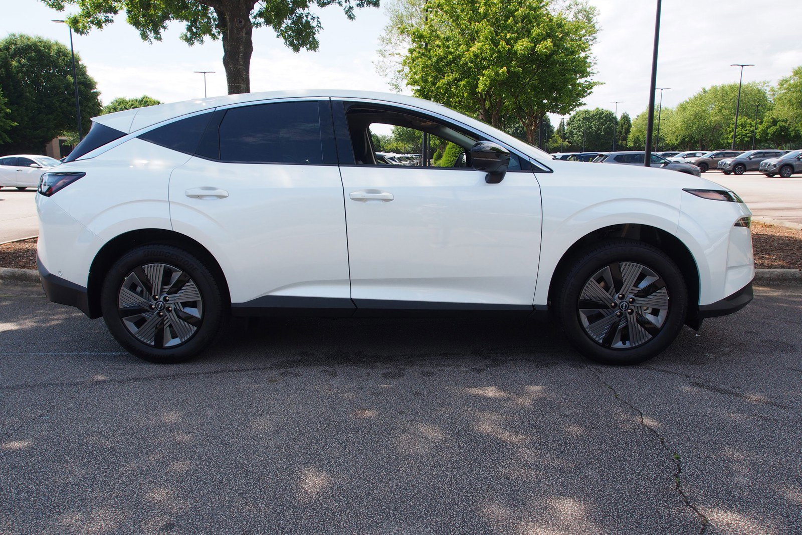 Used 2025 Nissan Murano SL image 8