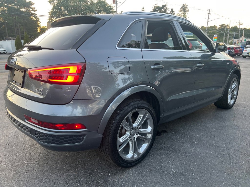 Used 2017 Audi Q3 2.0T Prestige image 9