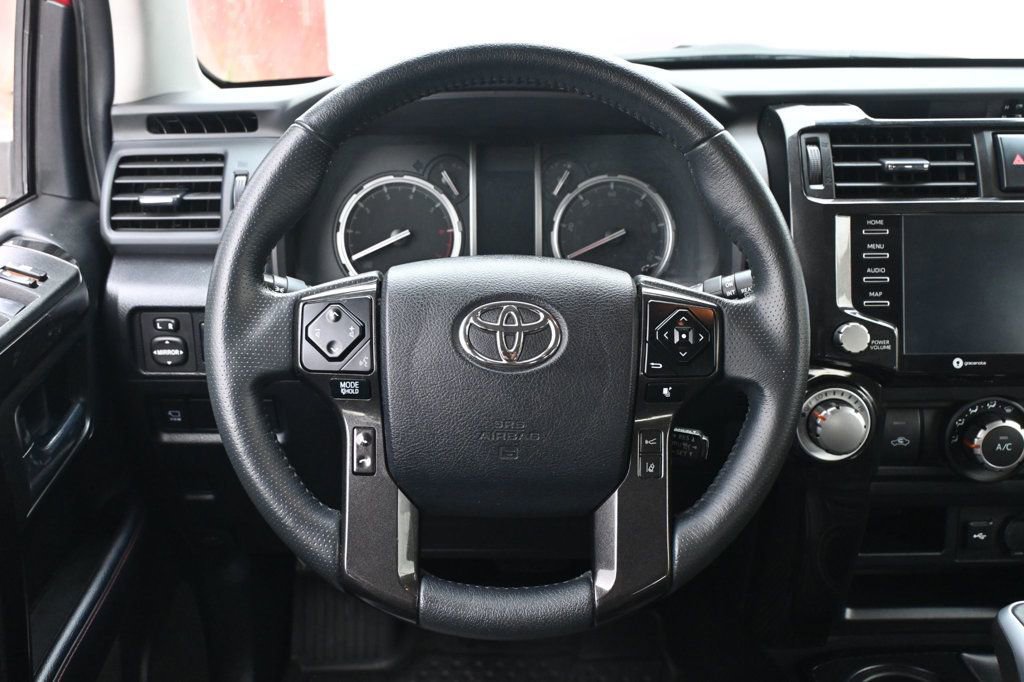 Used 2022 Toyota 4Runner TRD Off-Road Premium image 9
