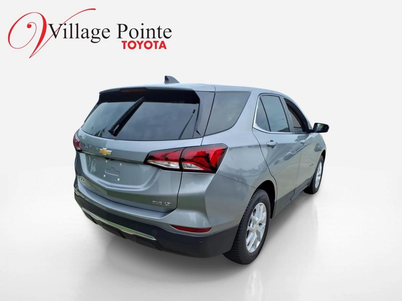 Used 2024 Chevrolet Equinox LT AWD/4WD image 4