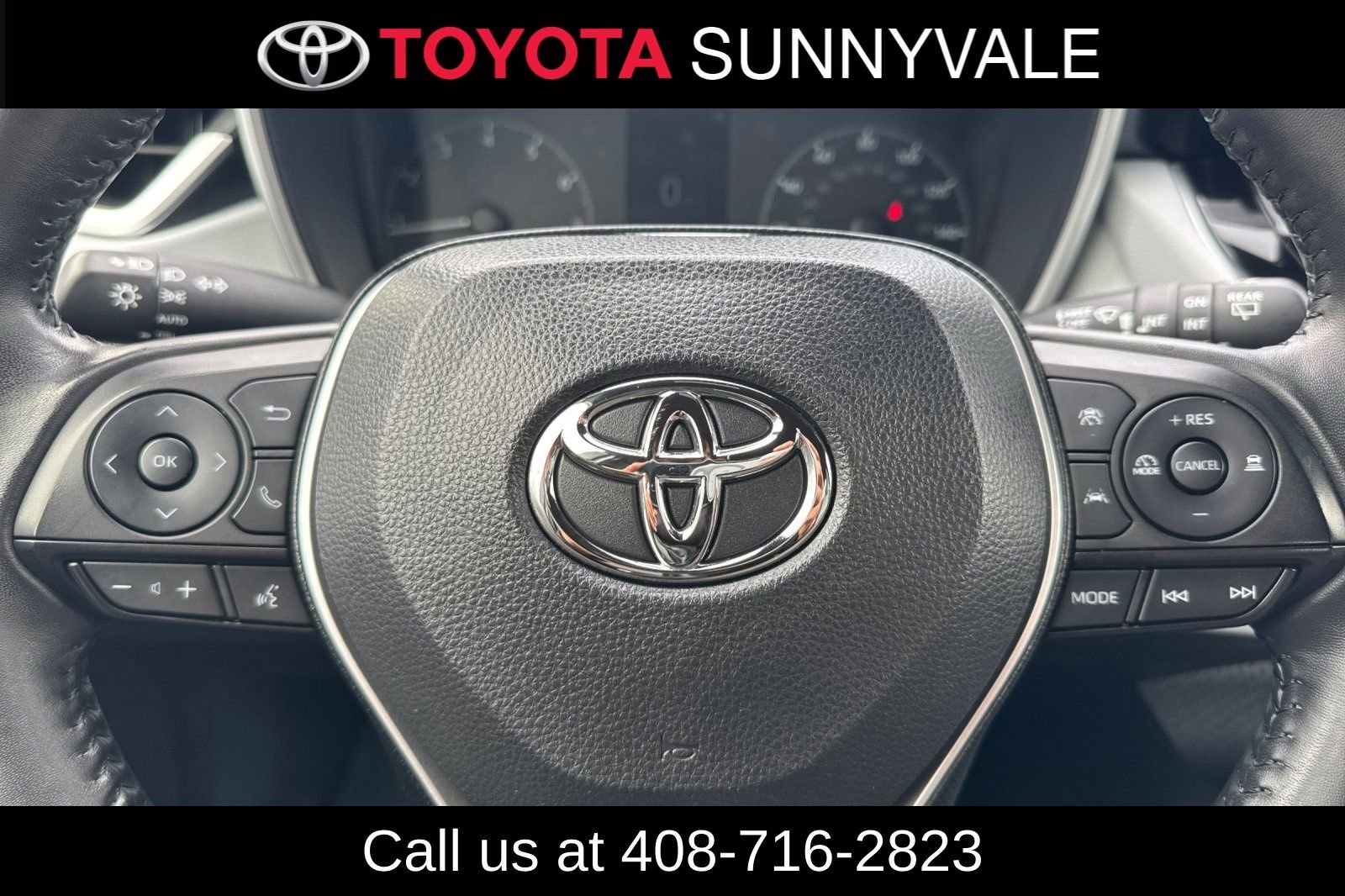Used 2023 Toyota Corolla SE w/ SE Premium Package image 28