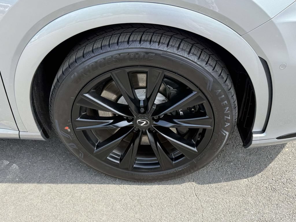Used 2023 Lexus RX 500h F Sport AWD/4WD image 7
