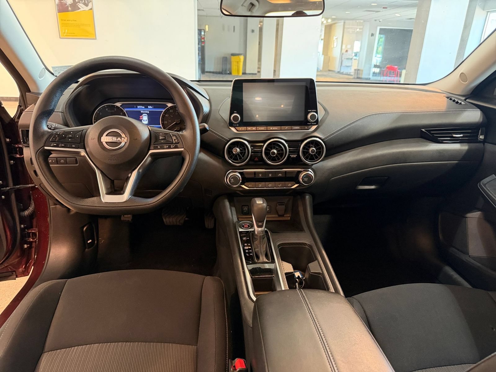 Used 2025 Nissan Sentra SV FWD image 27
