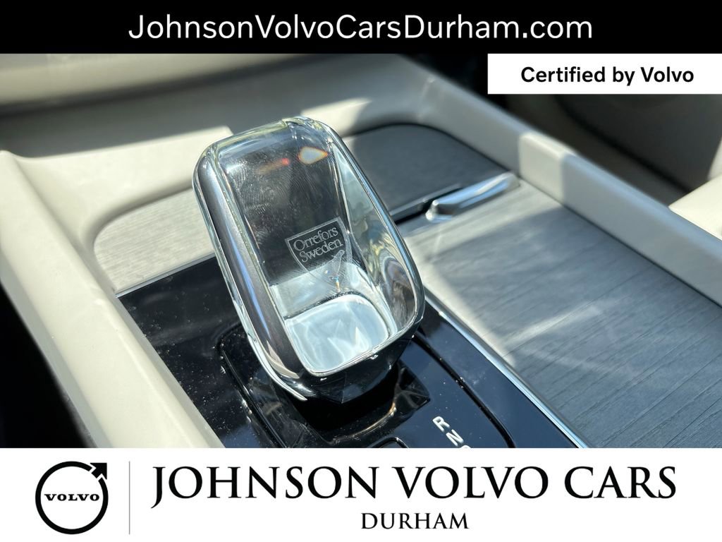 Certified 2023 Volvo XC60 B5 Ultimate w/ Protection Package Premier FWD image 24