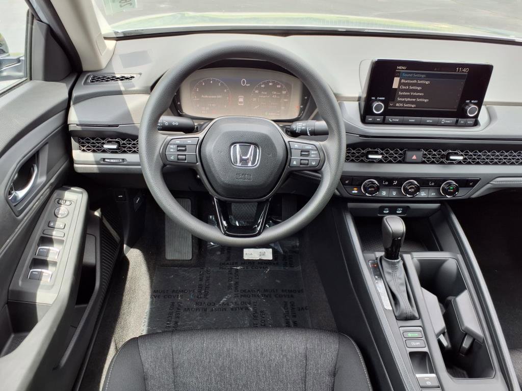 New 2025 Honda Accord SE image 15