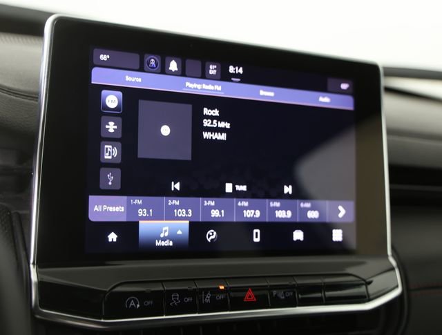 Used 2024 Jeep Compass Trailhawk image 7