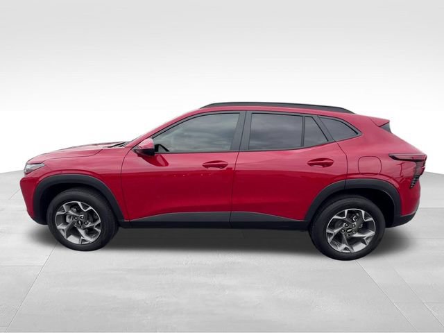 Certified 2026 Chevrolet Trax LT FWD image 3