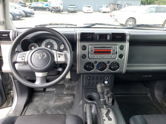 Used 2012 Toyota FJ Cruiser 4WD w/ Convenience Pkg image 25