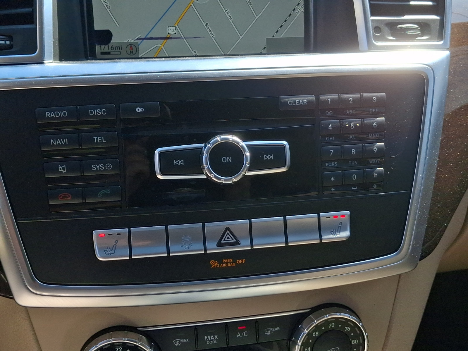 Used 2013 Mercedes-Benz GL 320 BlueTEC 4MATIC image 17