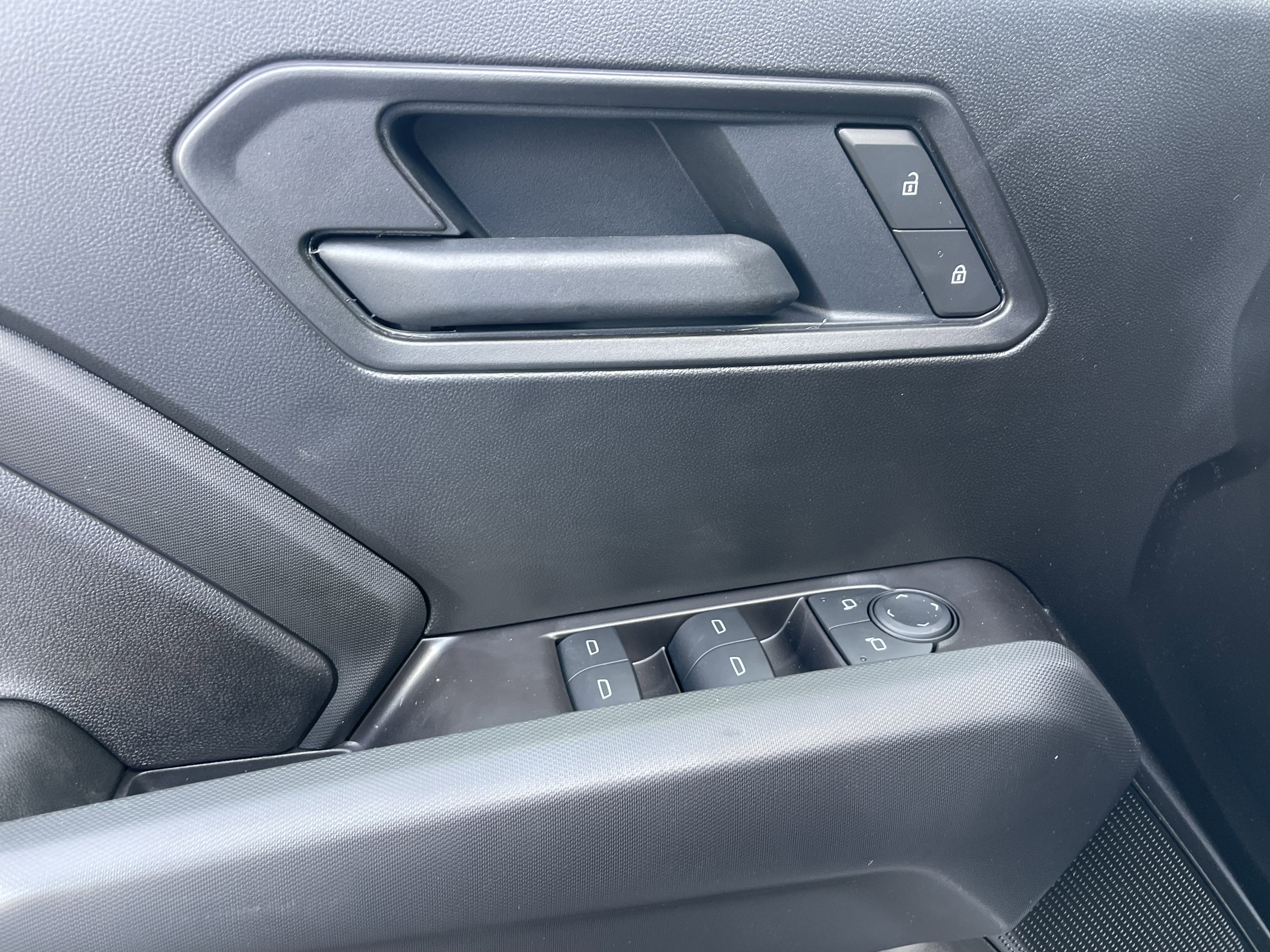 New 2026 Chevrolet Colorado W/T w/ WT Convenience Package II image 13