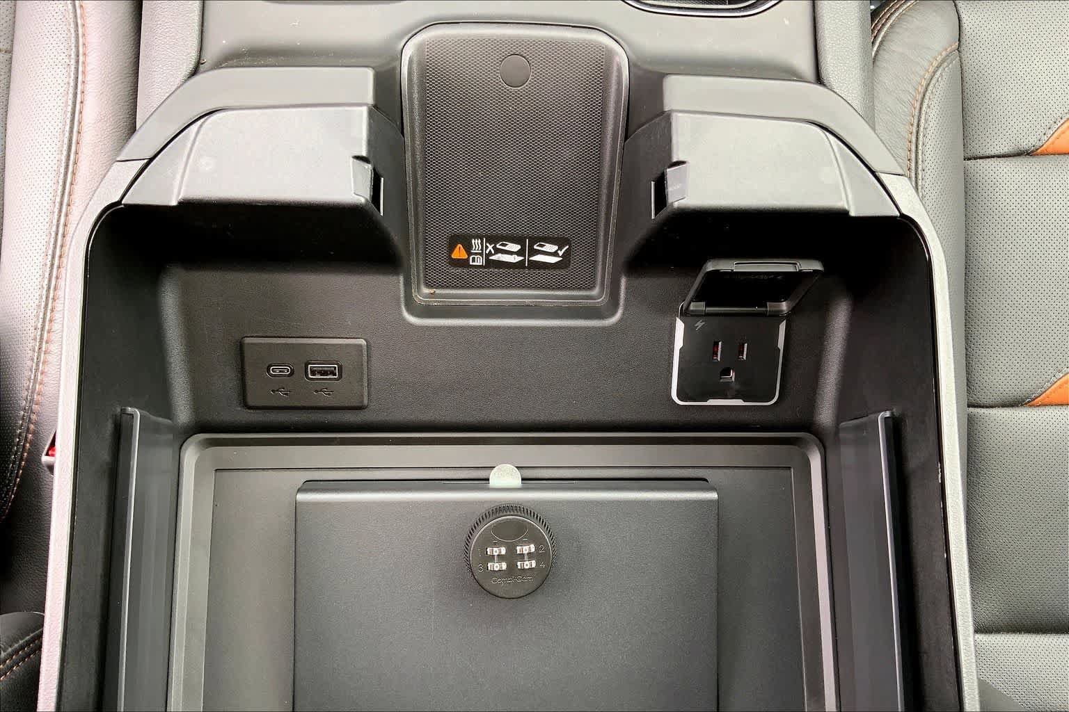 Used 2023 GMC Sierra 1500 AT4 w/ AT4 Premium Package image 35