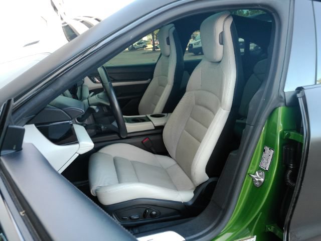 Used 2020 Porsche Taycan 4S AWD/4WD image 6