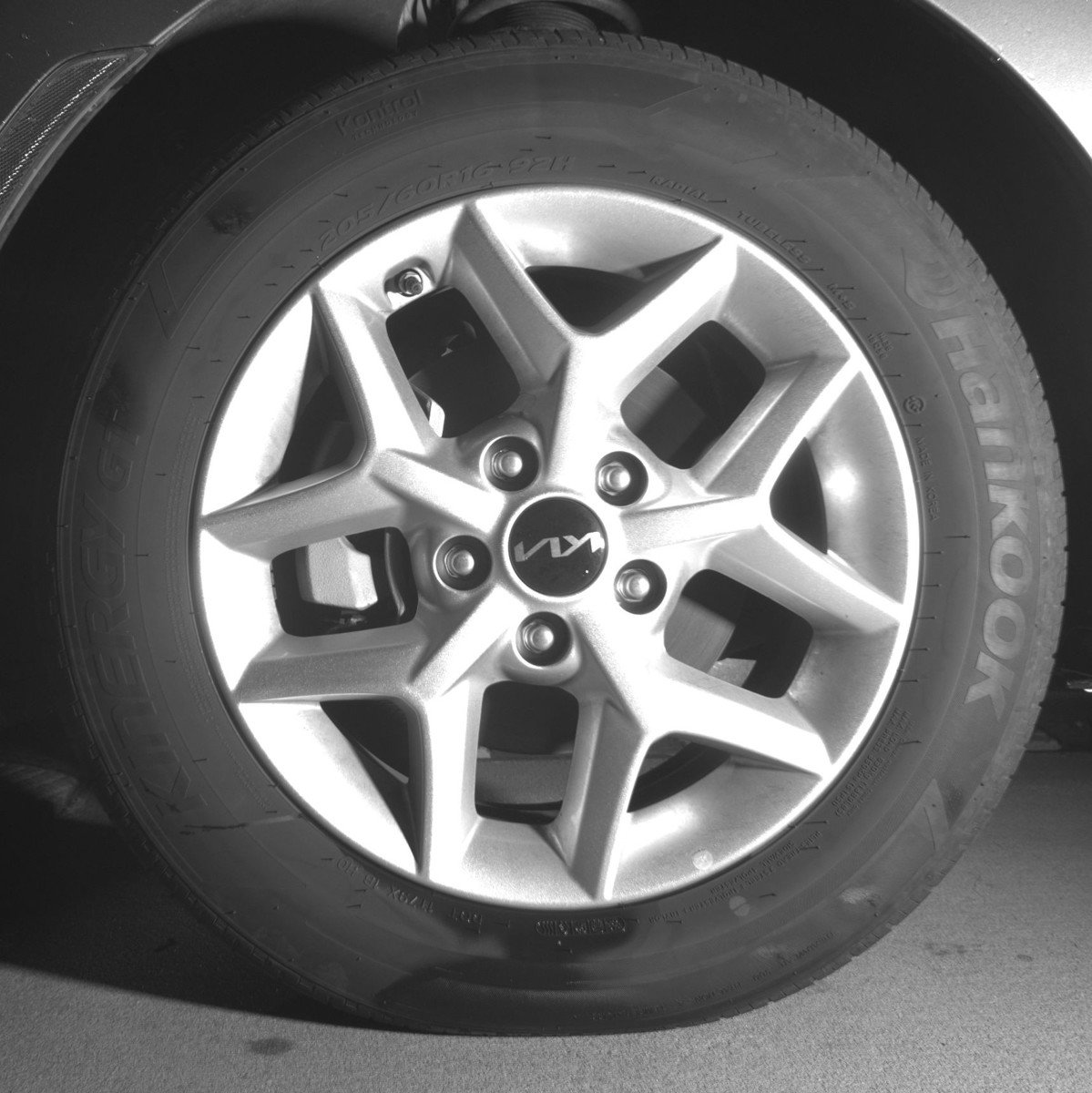 Used 2025 Kia Soul LX w/ LX Technology Package FWD image 12