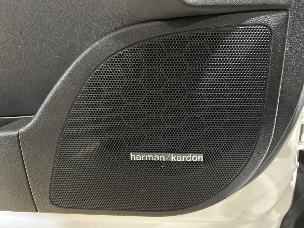 Used 2010 Buick LaCrosse CXL w/ Luxury Package AWD/4WD image 21