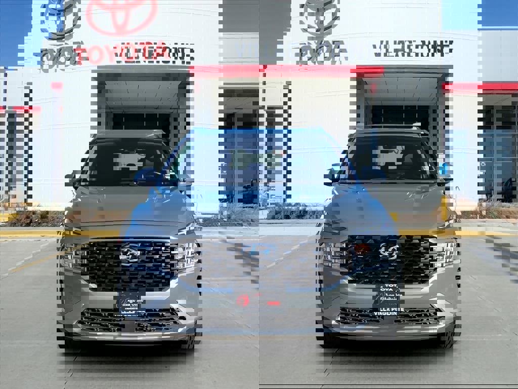 Used 2023 Hyundai Santa Fe SEL image 11