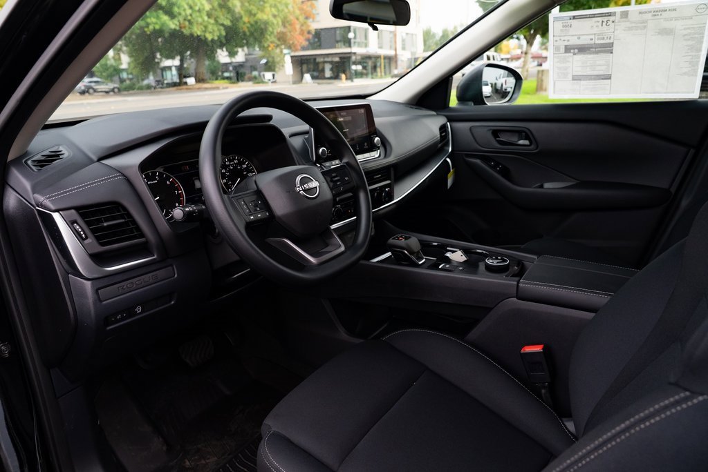 New 2026 Nissan Rogue S image 18