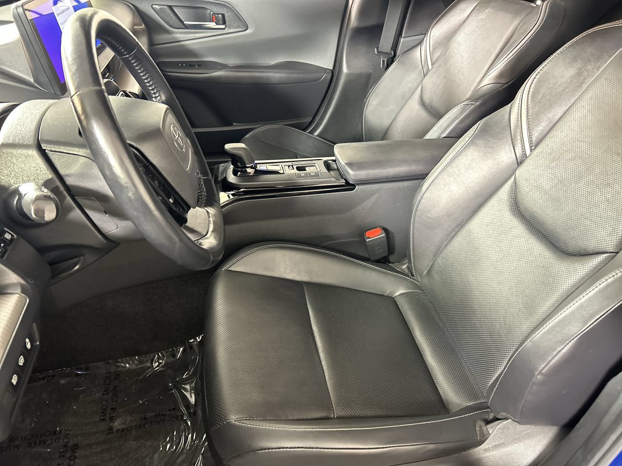 Used 2024 Toyota Prius Limited FWD image 22