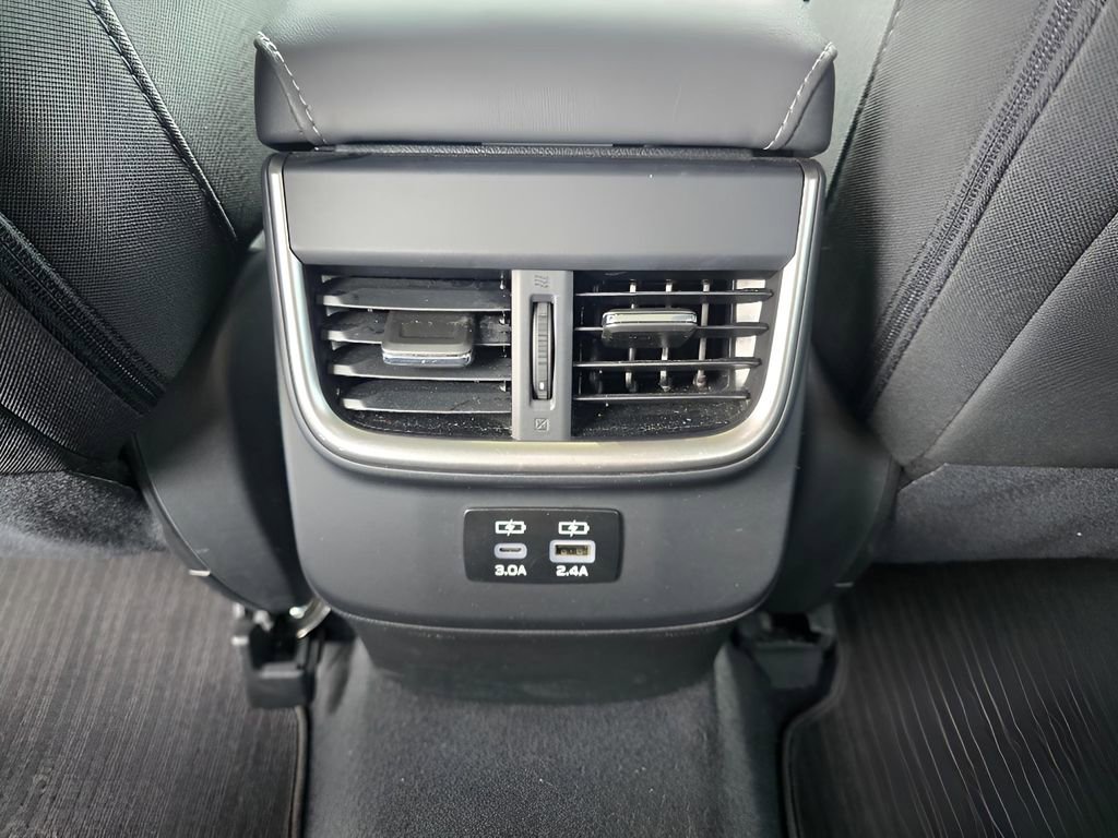 Used 2024 Subaru Legacy Premium AWD/4WD image 16