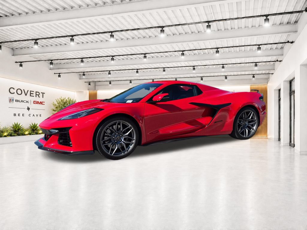 Used 2024 Chevrolet Corvette Z06 RWD image 5