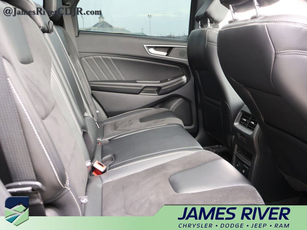Used 2024 Ford Edge ST w/ Equipment Group 401A image 12