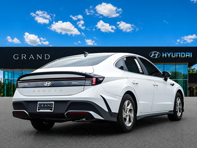 Certified 2025 Hyundai Sonata SE FWD image 6