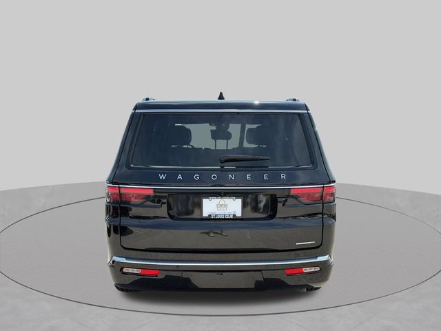 Used 2024 Jeep Wagoneer Series III AWD/4WD image 5